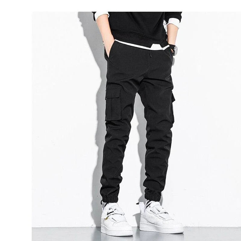 Calça Cargo Masculina Plus Size - MaxiCargo / Ideal para quem procura conforto e funcionalidade.